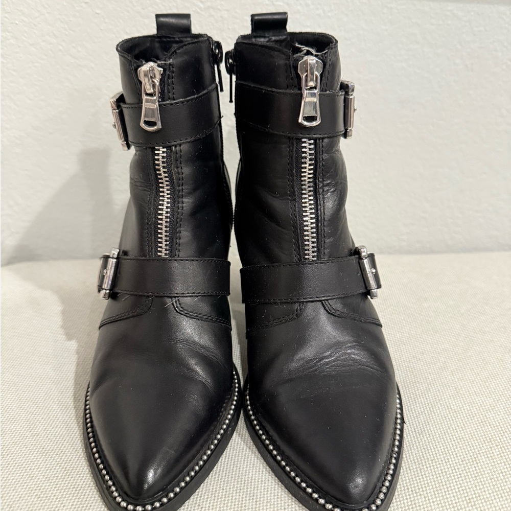 Steve Madden Boots